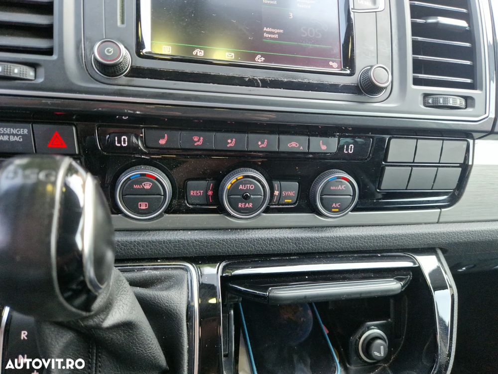 Volkswagen Multivan - 24