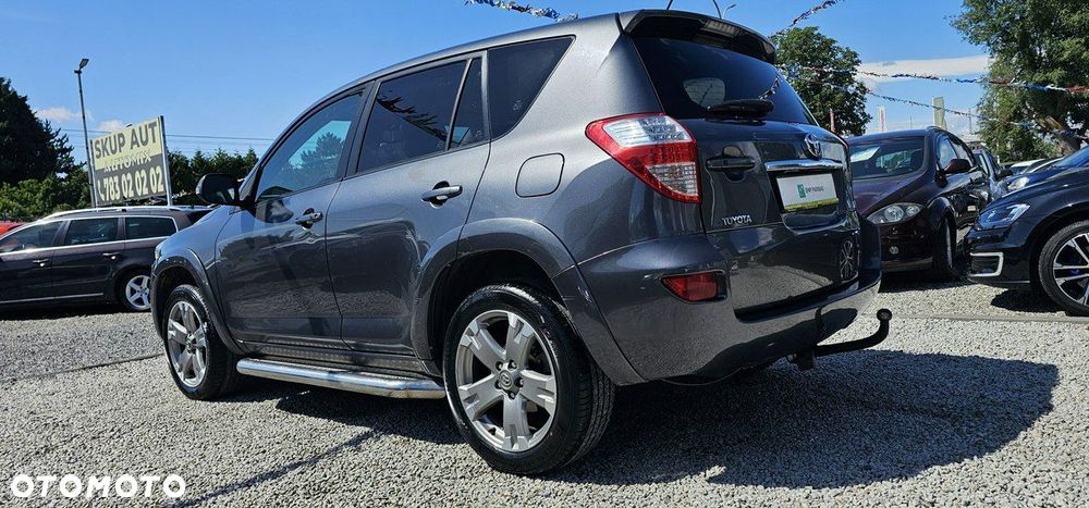 Toyota RAV4 - 17
