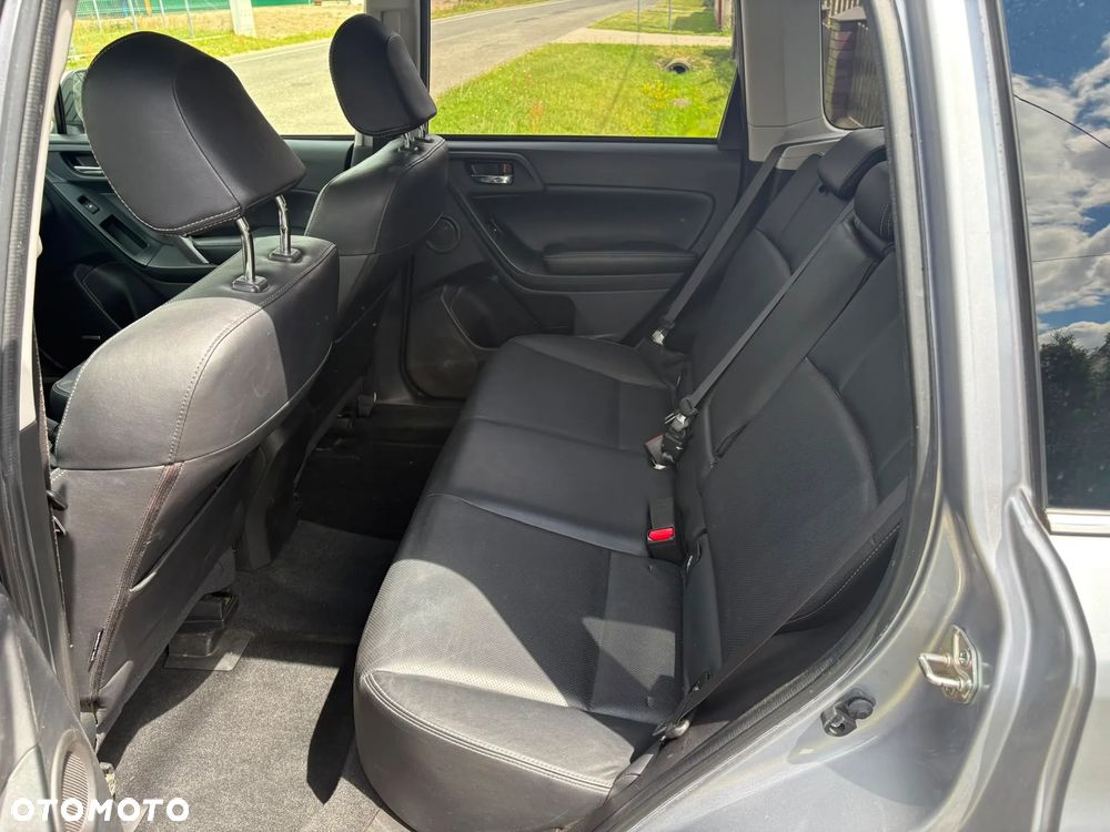 Subaru Forester 2.0D Edition - 16