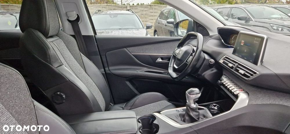 Peugeot 3008 - 34