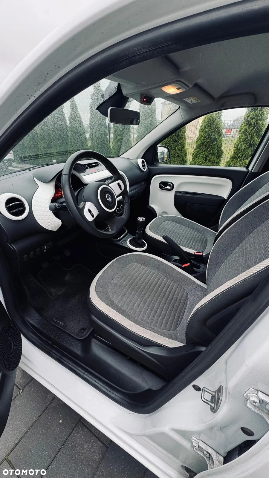 Renault Twingo TCE 90 LIMITED - 22
