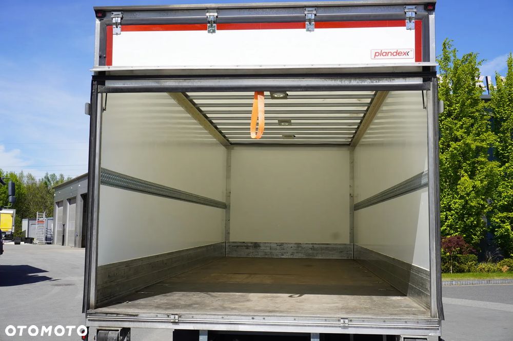 DAF LF 12.210 kontener 18 palet z windą / 50 tys.km /2024_245461 - 13