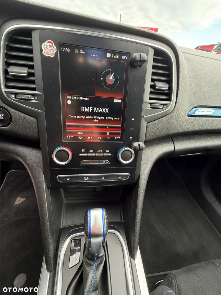 Renault Megane 1.6 dCi GT Line EDC - 11