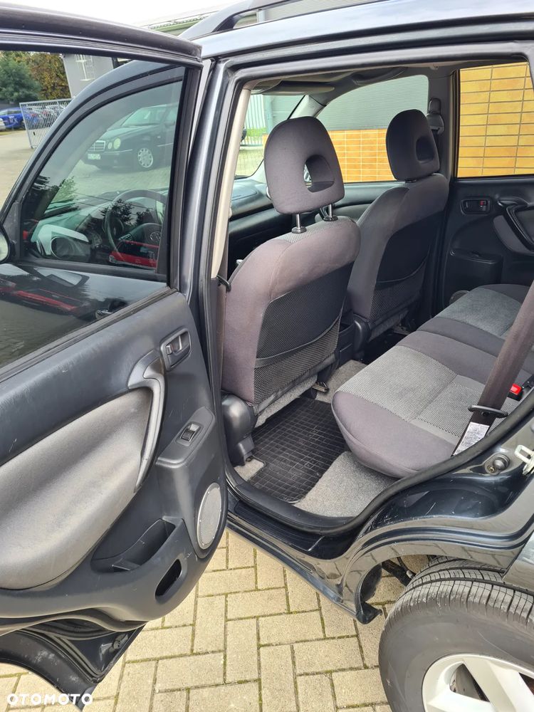 Toyota RAV4 2.0 D-4D 4x4 - 7