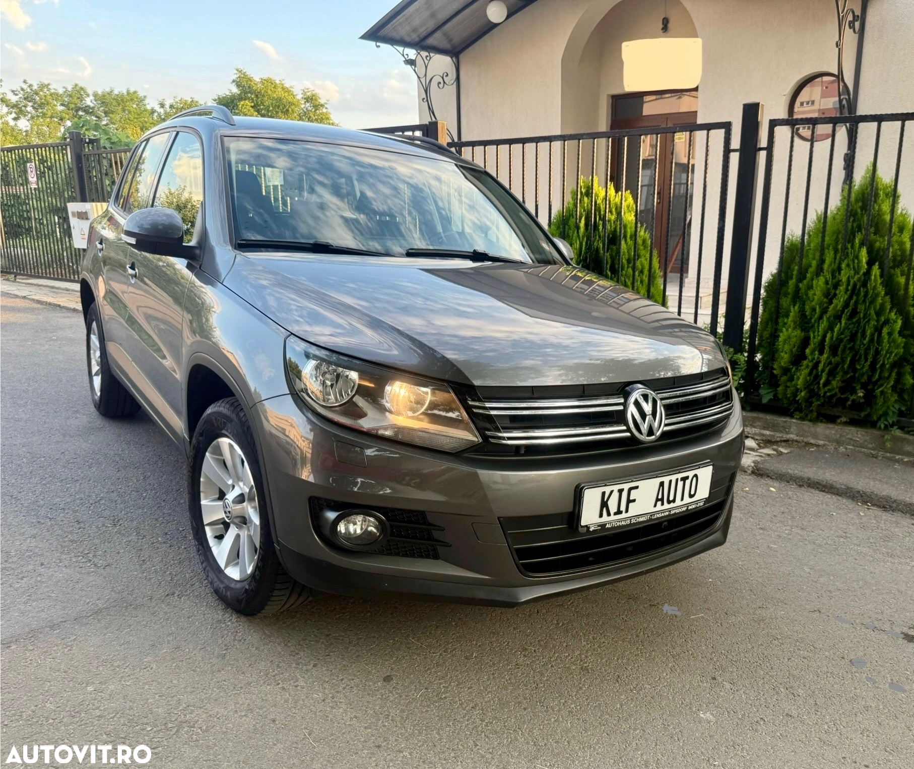 Volkswagen Tiguan 1.4 TSI BlueMotion Technology Sport & Style - 4