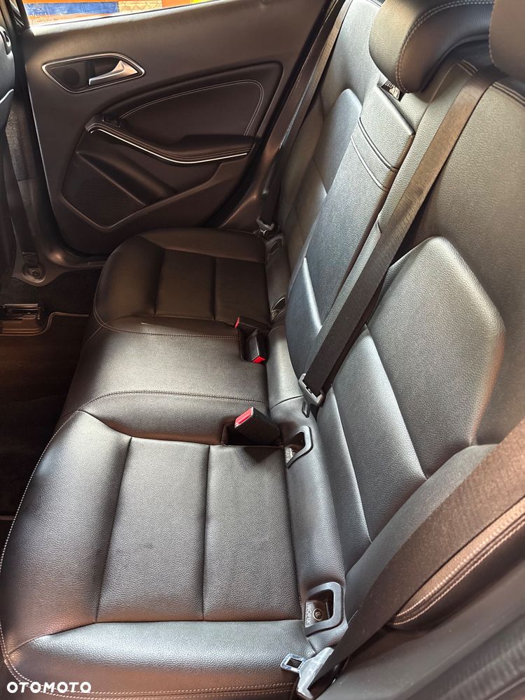 Mercedes-Benz GLA 250 7G-DCT Style - 5