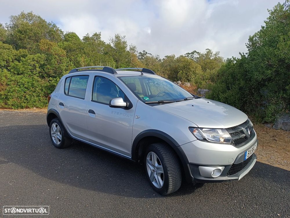 Dacia Sandero 0.9 TCe Stepway - 4
