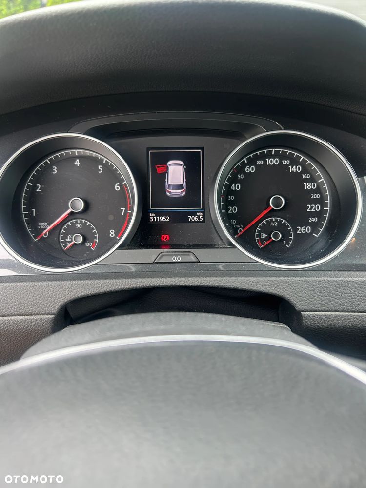 Volkswagen Golf 1.5 TSI BMT Comfortline DSG - 6