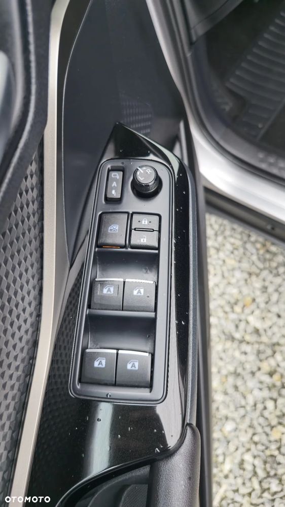 Toyota C-HR 1.8 Hybrid Premium - 27