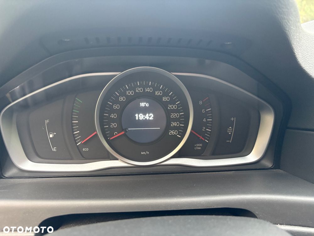 Volvo V70 T4 Kinetic - 14