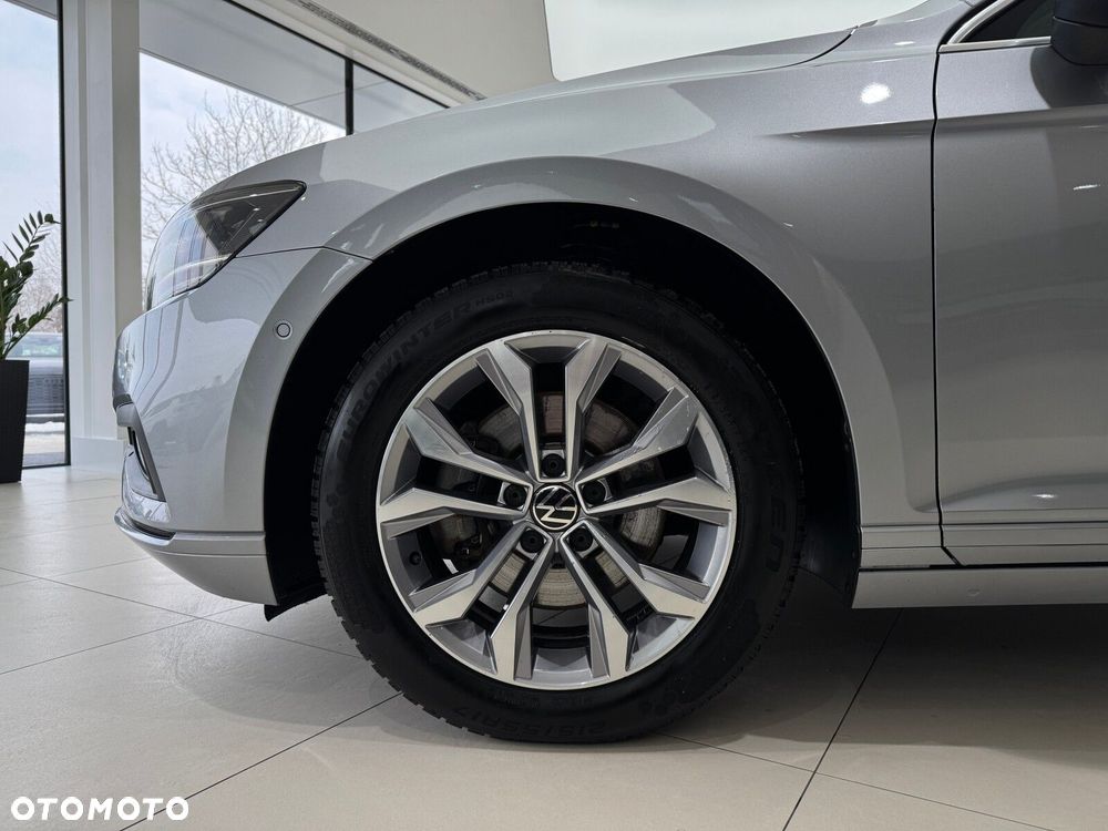 Volkswagen Passat - 19