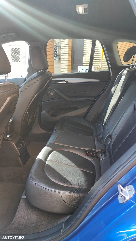 BMW X1 xDrive25i AT M Sport - 25