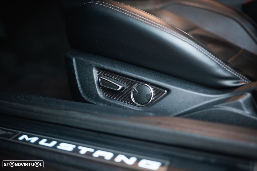 Ford Mustang 2.3 Eco Boost - 44