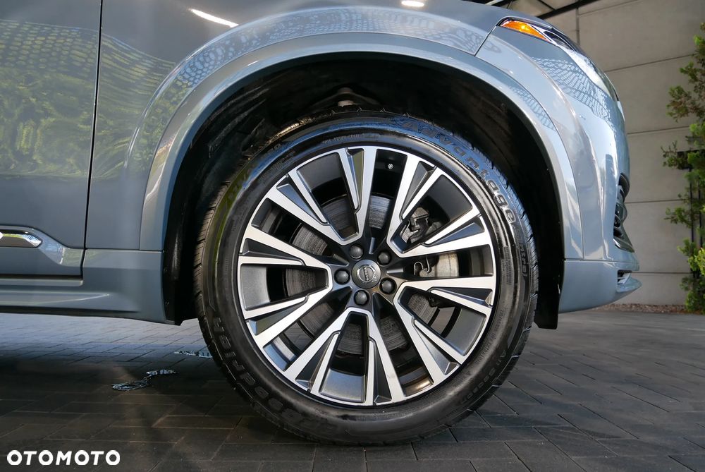 Volvo XC 90 T8 AWD Plug-In Hybrid Inscription 6os - 38