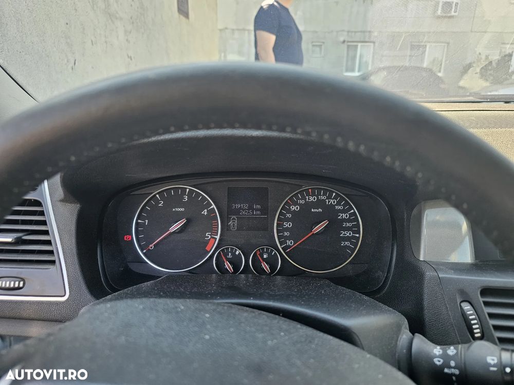 Renault Laguna 1.5dCi Dynamique - 4