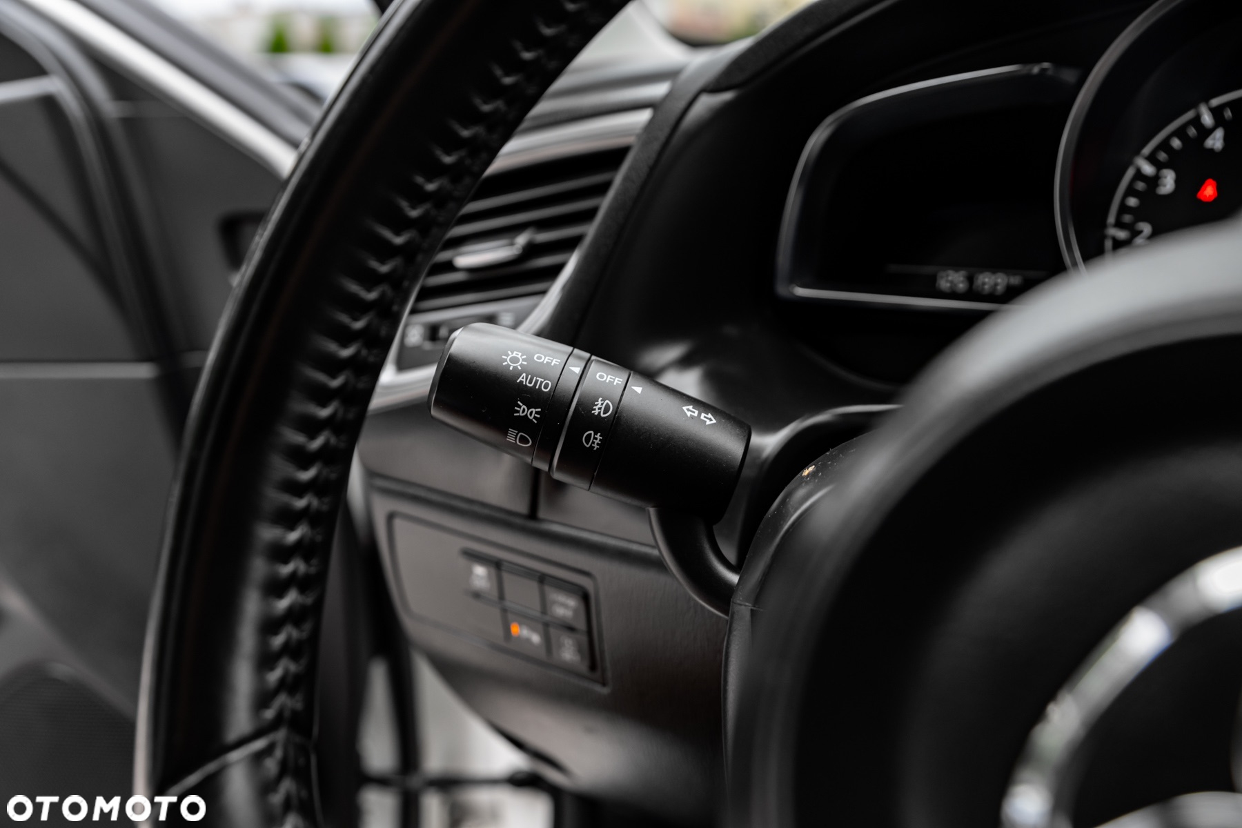 Mazda 3 SKYACTIV-G 120 Sports-Line - 29
