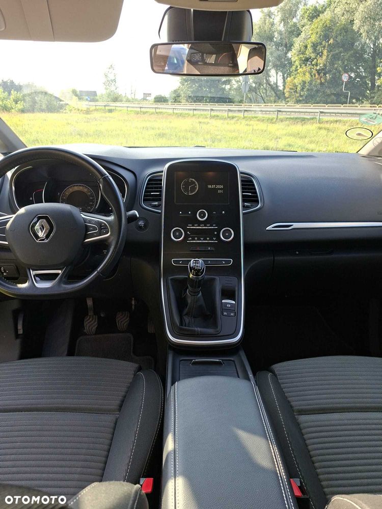 Renault Scenic - 6