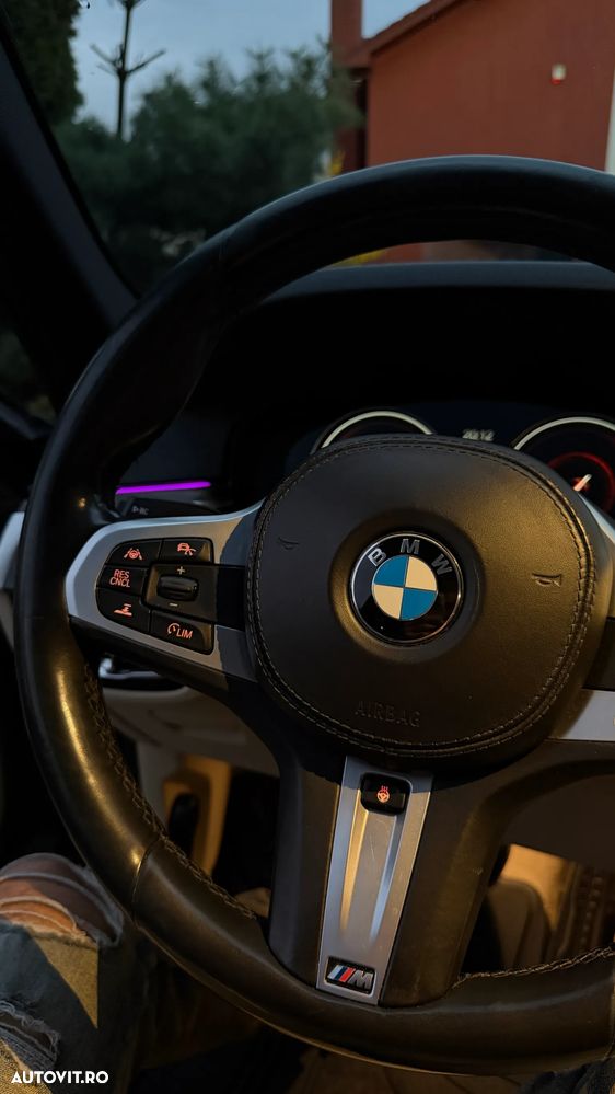 BMW Seria 5 540i xDrive Aut. Sport Line - 8