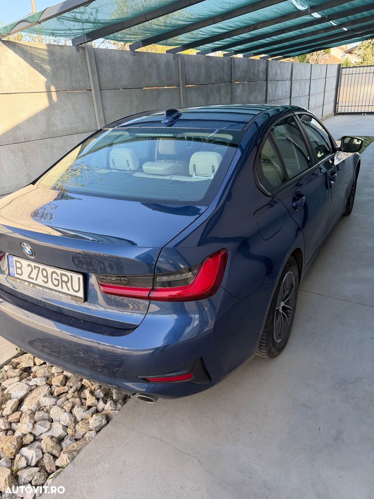 BMW Seria 3 318d Aut. - 7