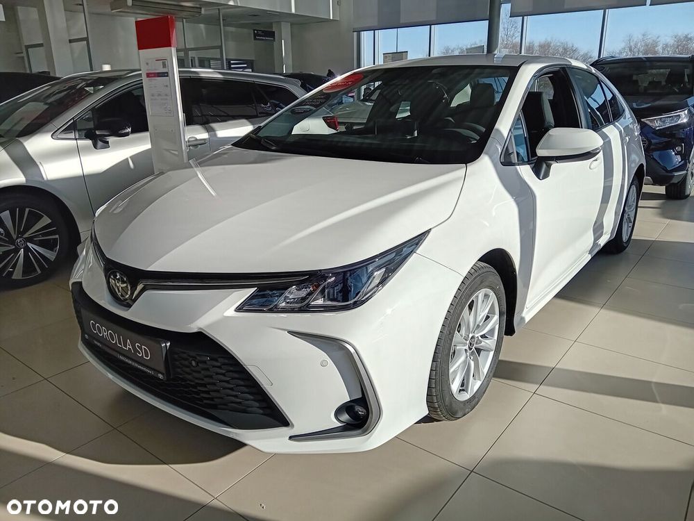 Toyota Corolla - 1