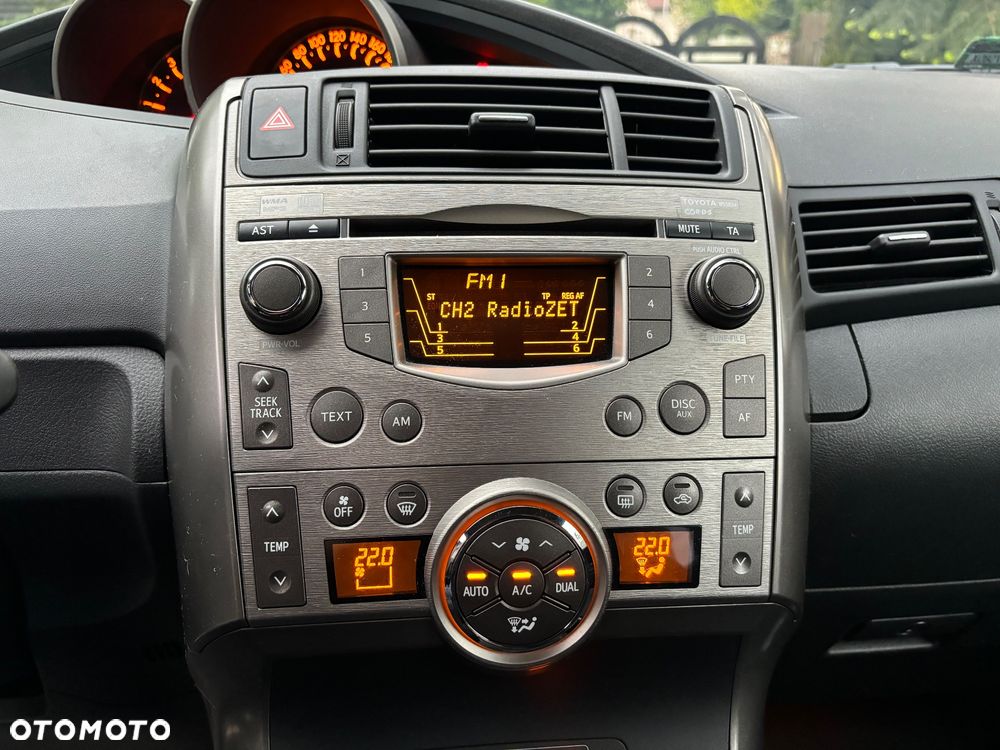 Toyota Verso 2.0 D-4D 2010 7os - 15