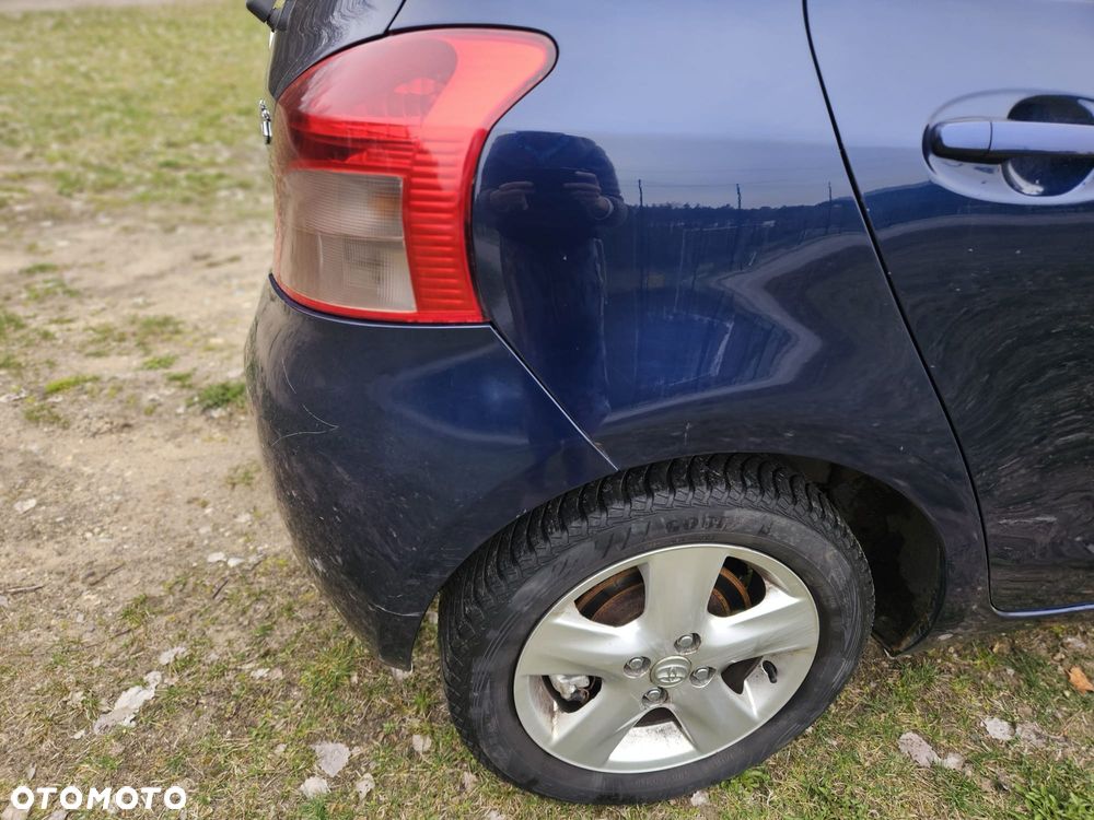 Toyota Yaris - 5