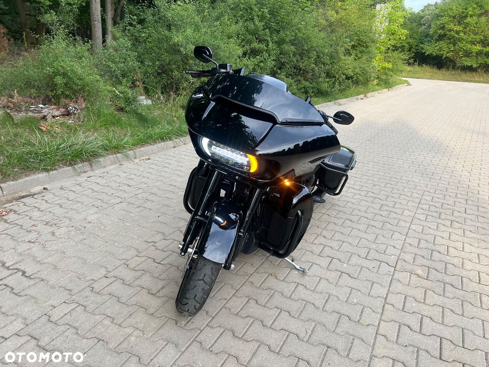 Harley-Davidson Touring Road Glide - 9