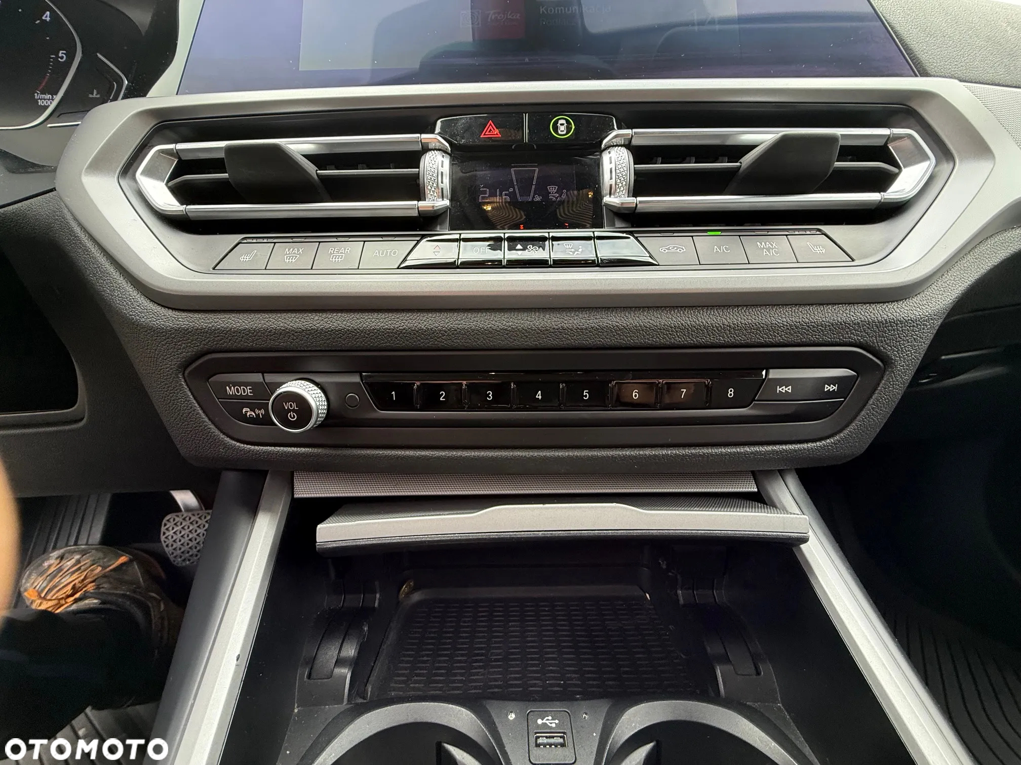 BMW Seria 3 320d Touring - 12