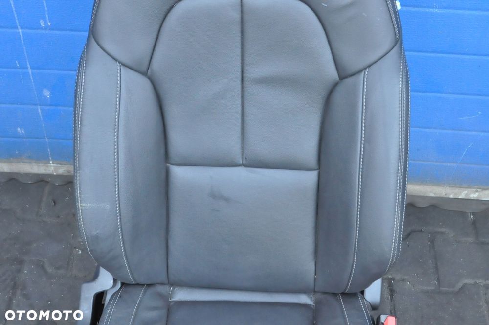VOLVO XC40 II INSCRIPTION  FOTELE SIEDZENIA KOMPLET FOTELI BOCZKI - 4