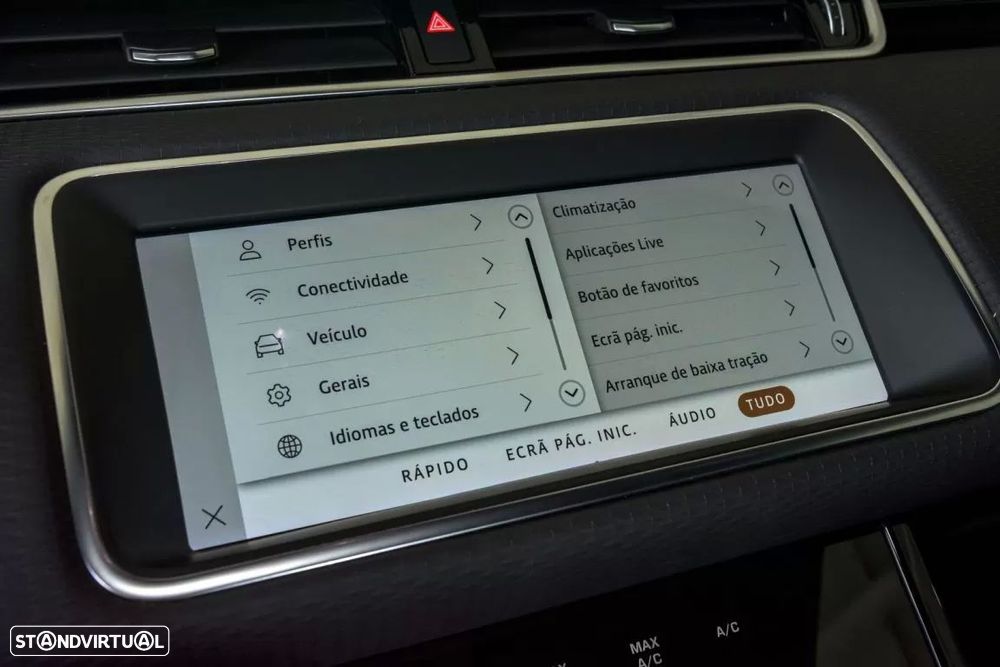 Land Rover Range Rover Evoque 1.5 P300e AWD S Auto - 11