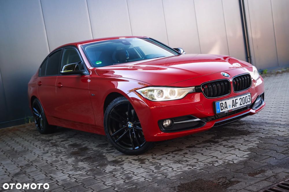 BMW Seria 3 320d DPF Edition Sport - 1