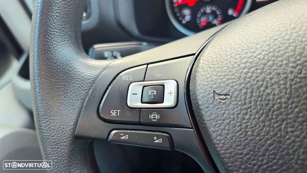 VW Crafter 35 2.0 TDI CD Longo - 15