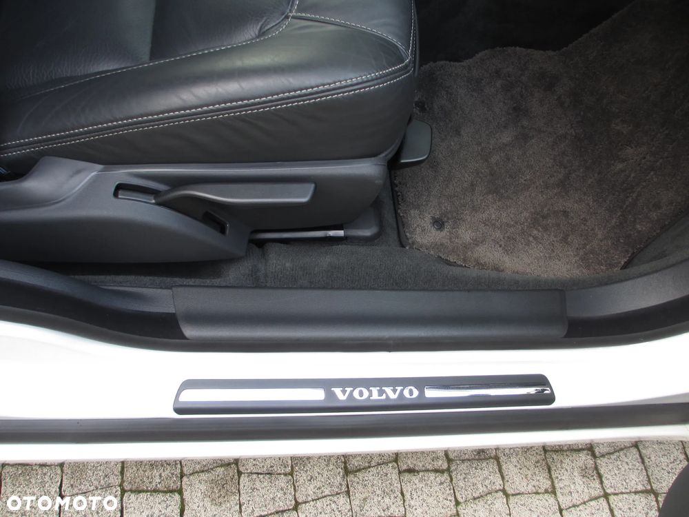 Volvo V70 D3 Geartronic Black Edition - 22