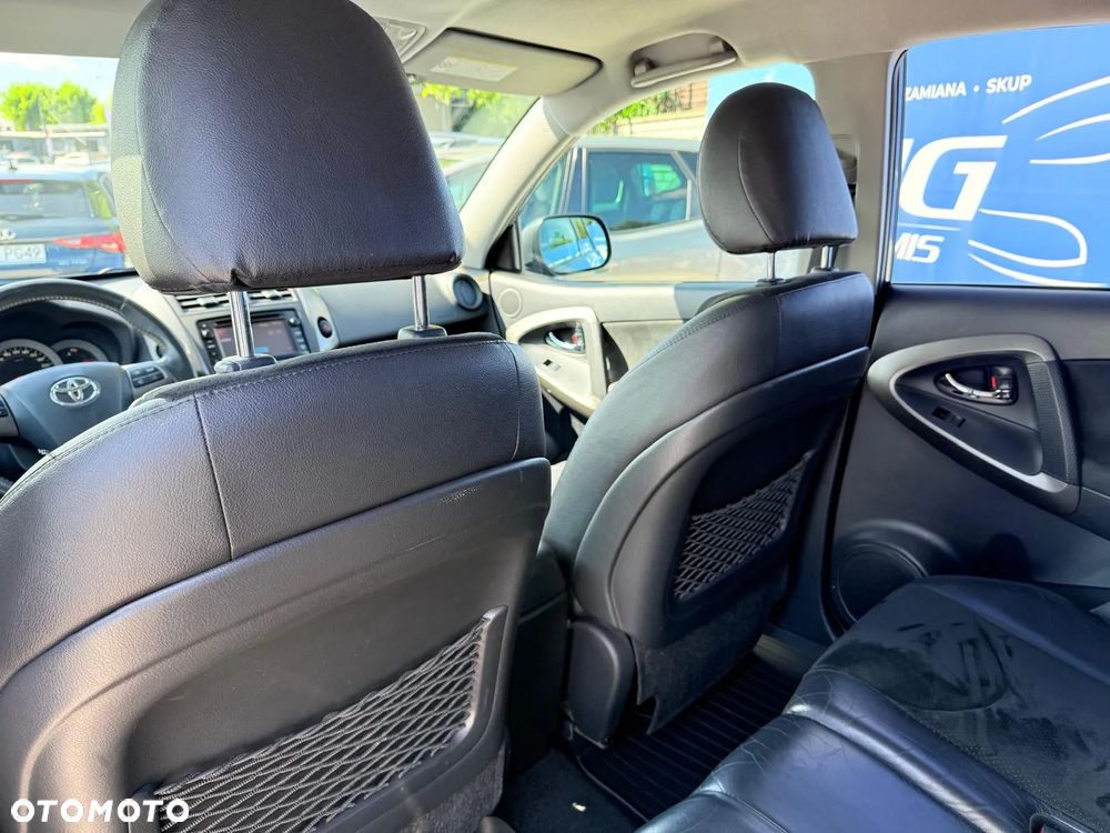 Toyota RAV4 2.2 D-4D 4x4 Comfort - 14