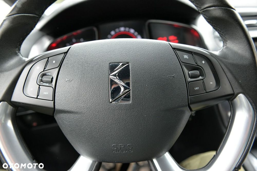 Citroën DS5 HDi 165 Chic - 14