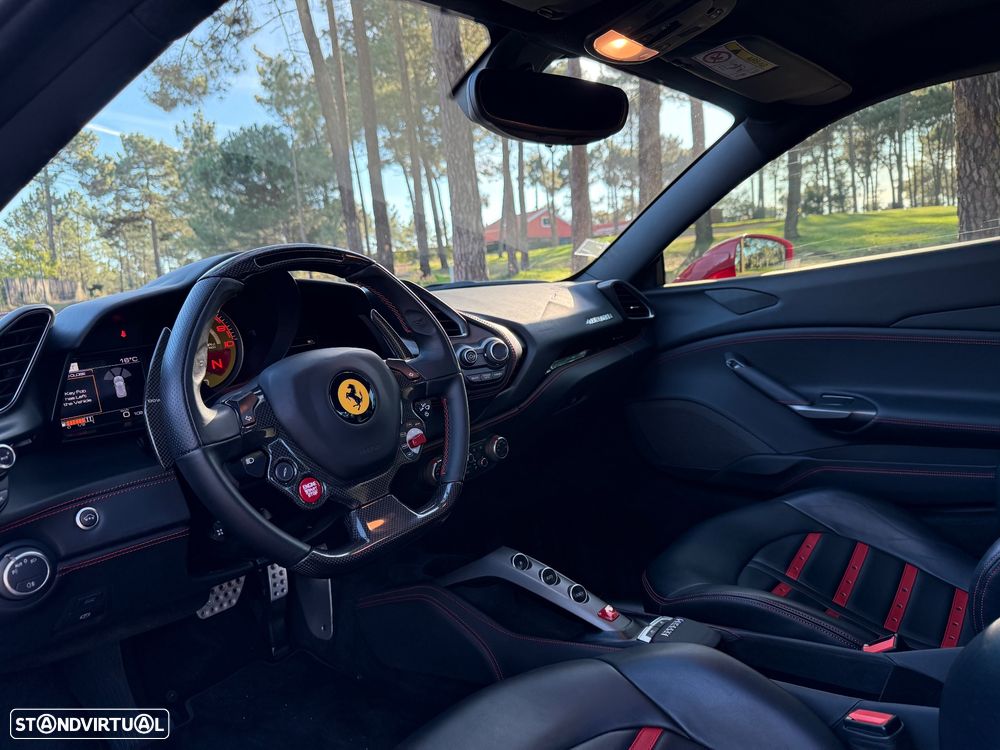 Ferrari 488 GTB - 11