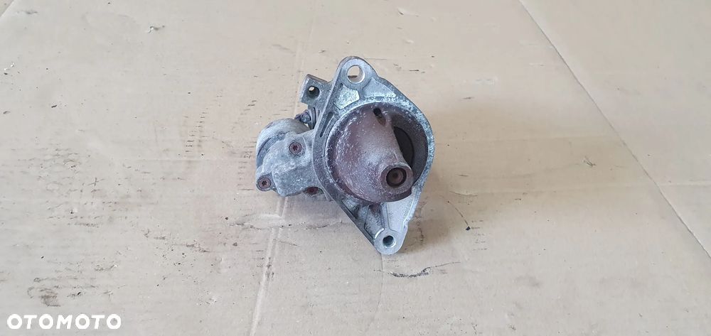 Rozrusznik starter silnika Toyota Aygo 1.0 28100-0Q021-C 0001107439 - 2