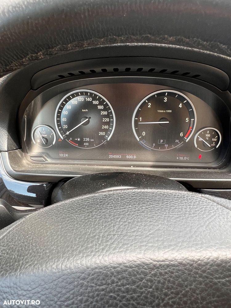 BMW Seria 5 - 11