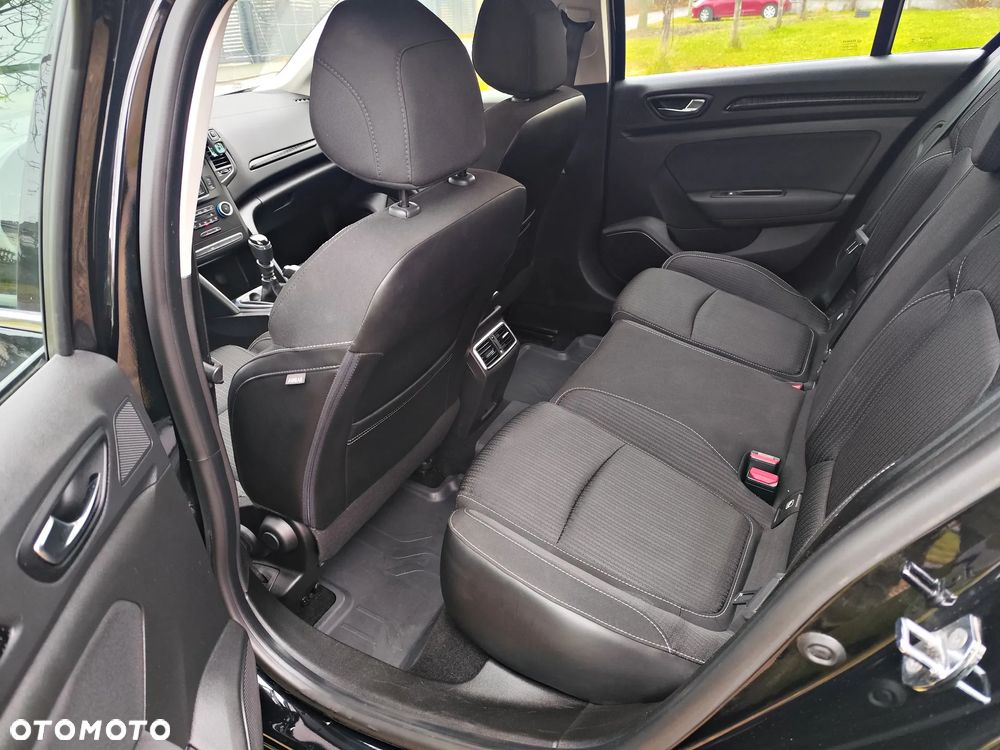 Renault Megane 1.6 SCe Life - 6