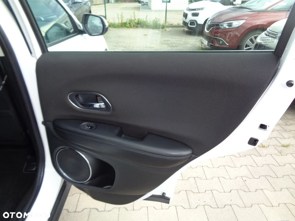 Honda HR-V 1.5 Executive (ADAS) CVT - 18