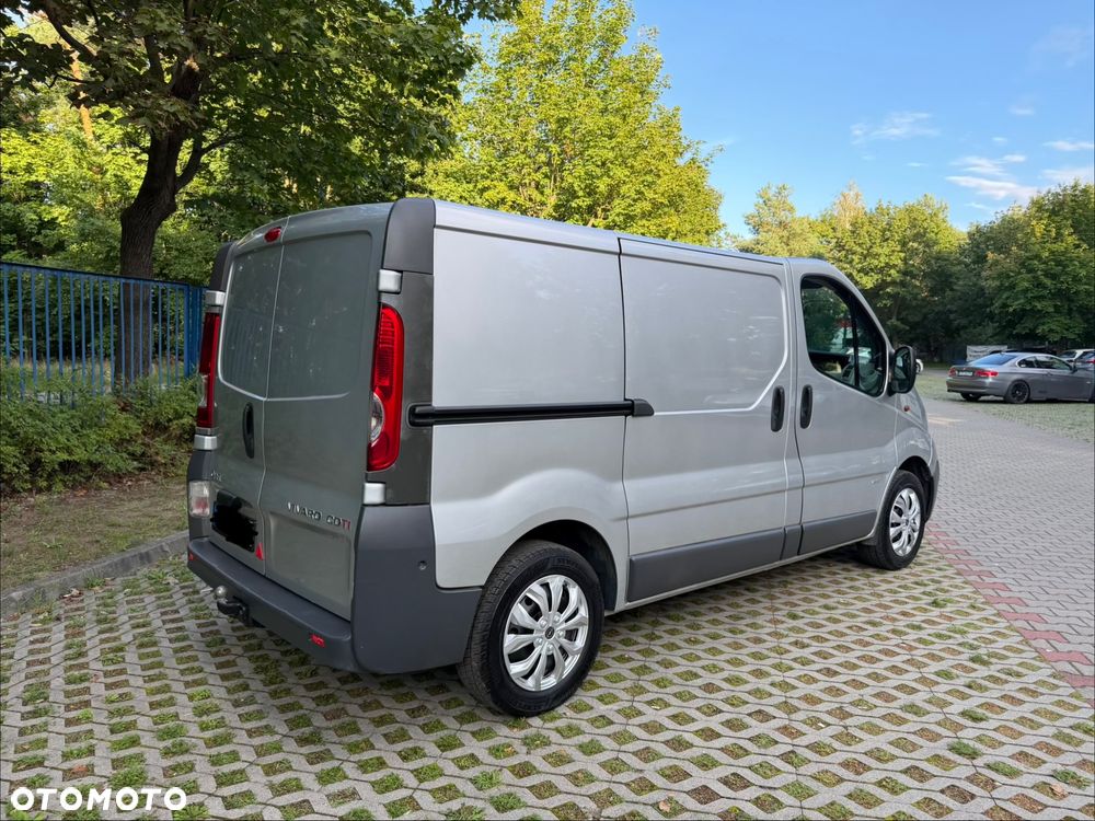 Opel Vivaro - 5