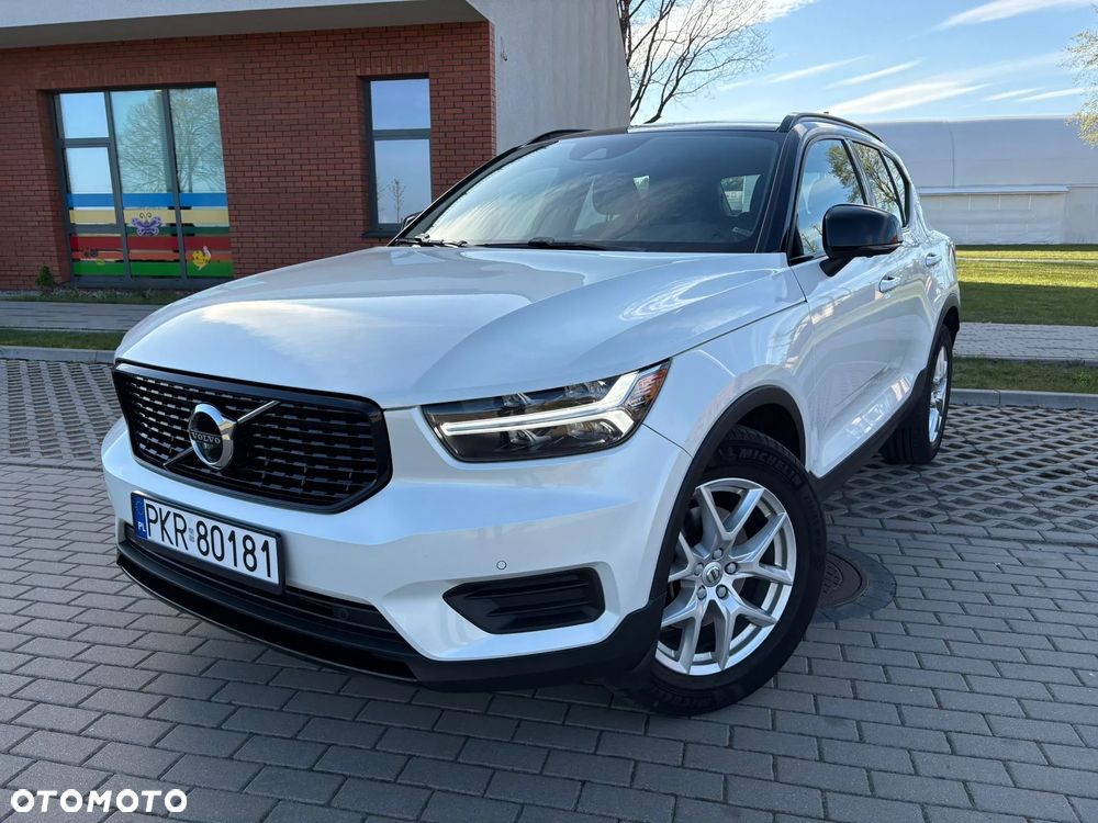 Volvo XC 40 T5 AWD R-Design - 5