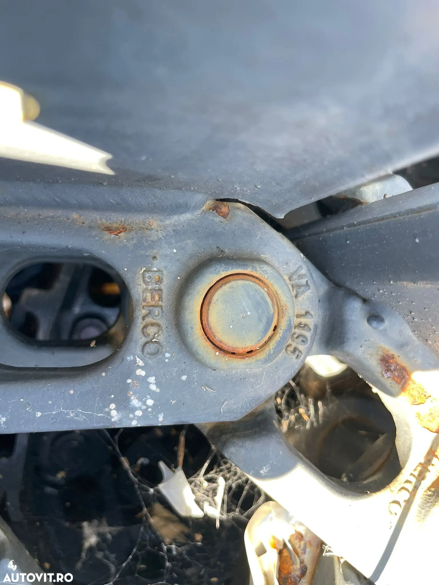 Senile de Fier Berco pentru Excavatoare de 3-4 tone - 6