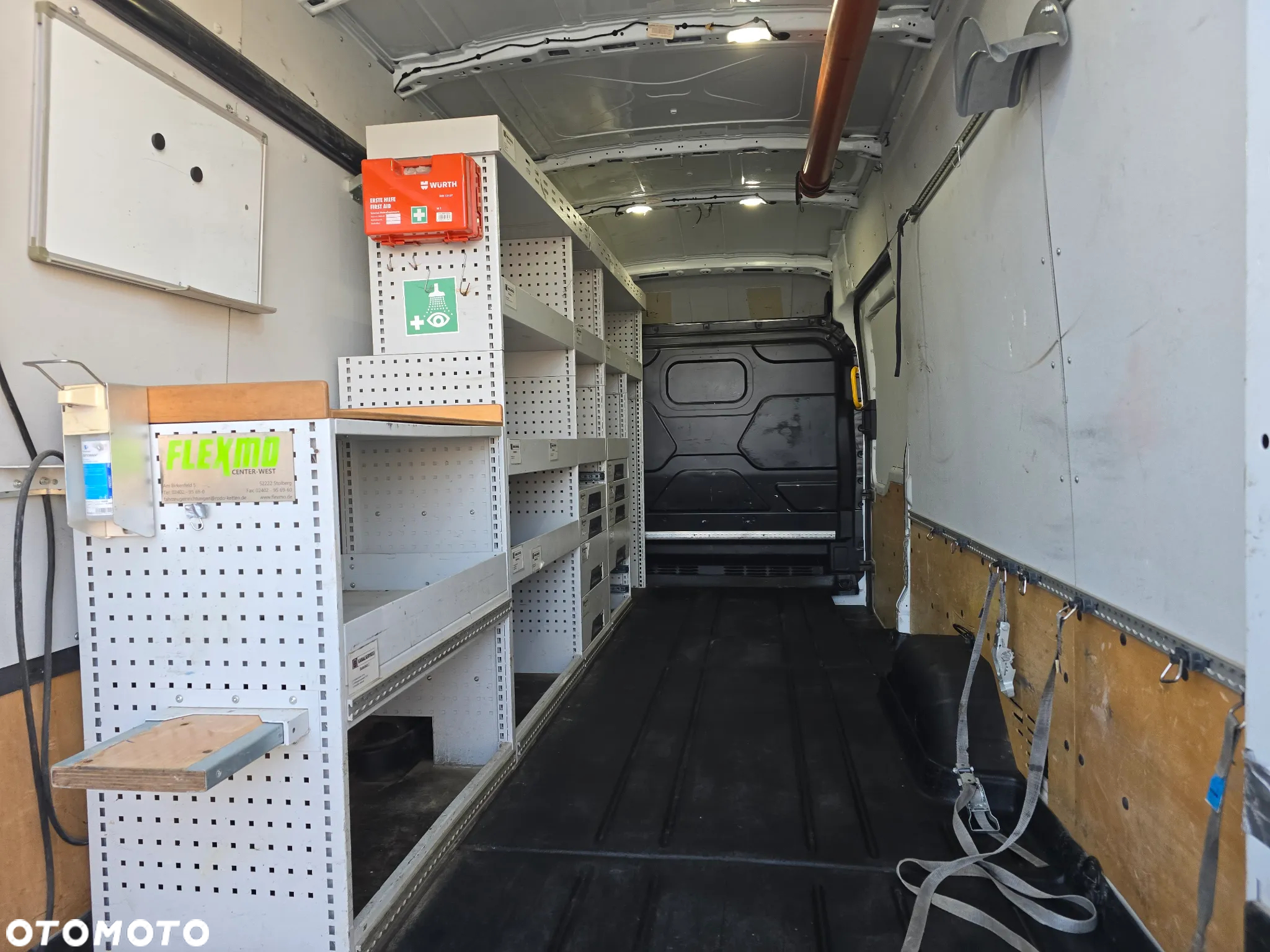 Ford Transit - 9