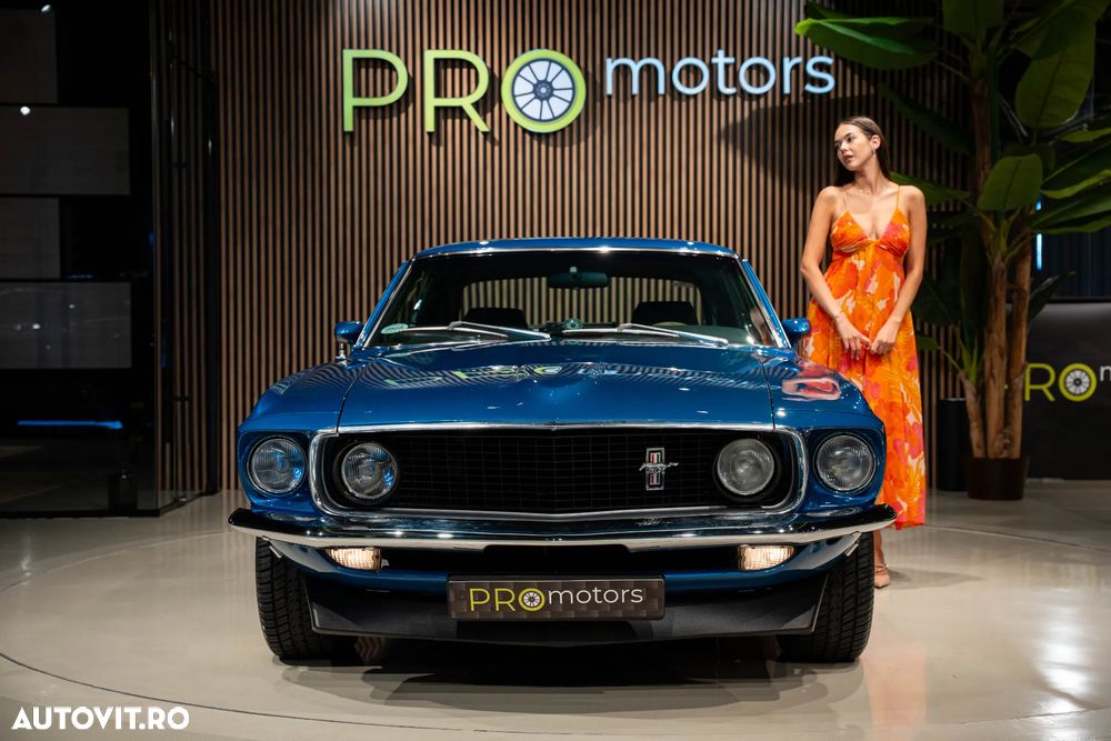 Ford Mustang - 6
