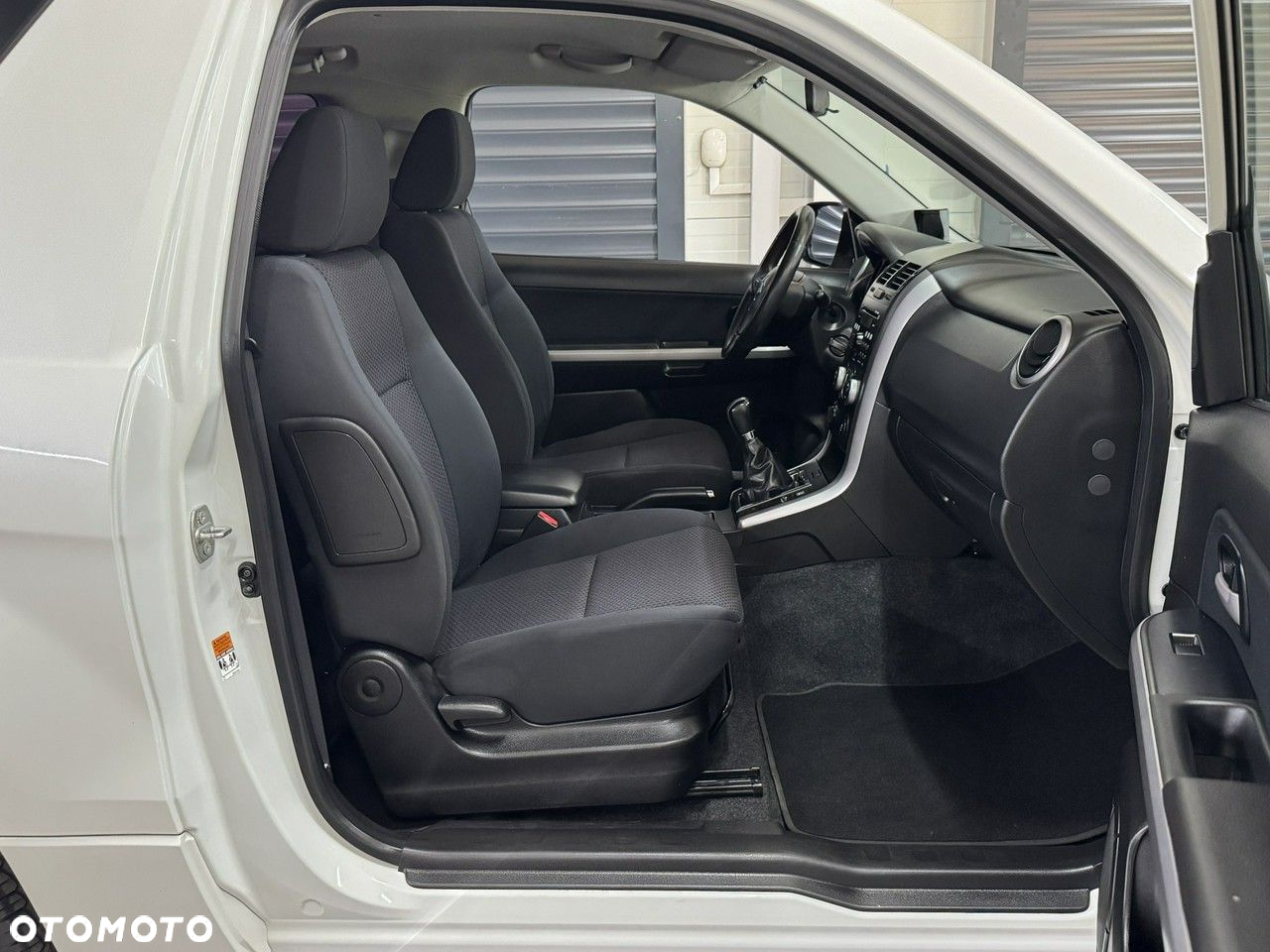 Suzuki Grand Vitara 2.4 Premium - 15