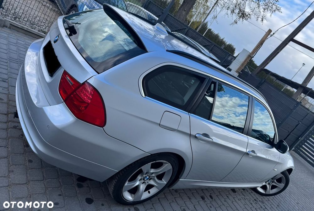 BMW Seria 3 318d DPF Edition Sport - 8