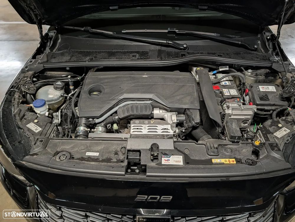 Peugeot 208 1.2 Hybrid GT e-DCS6 - 10