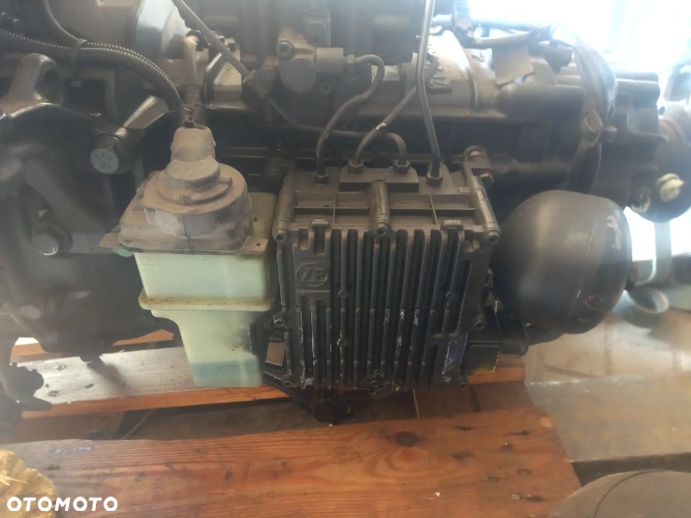 Skrzynia biegów ZF ZF ECOLITE ZF 6AS800 TO - 4