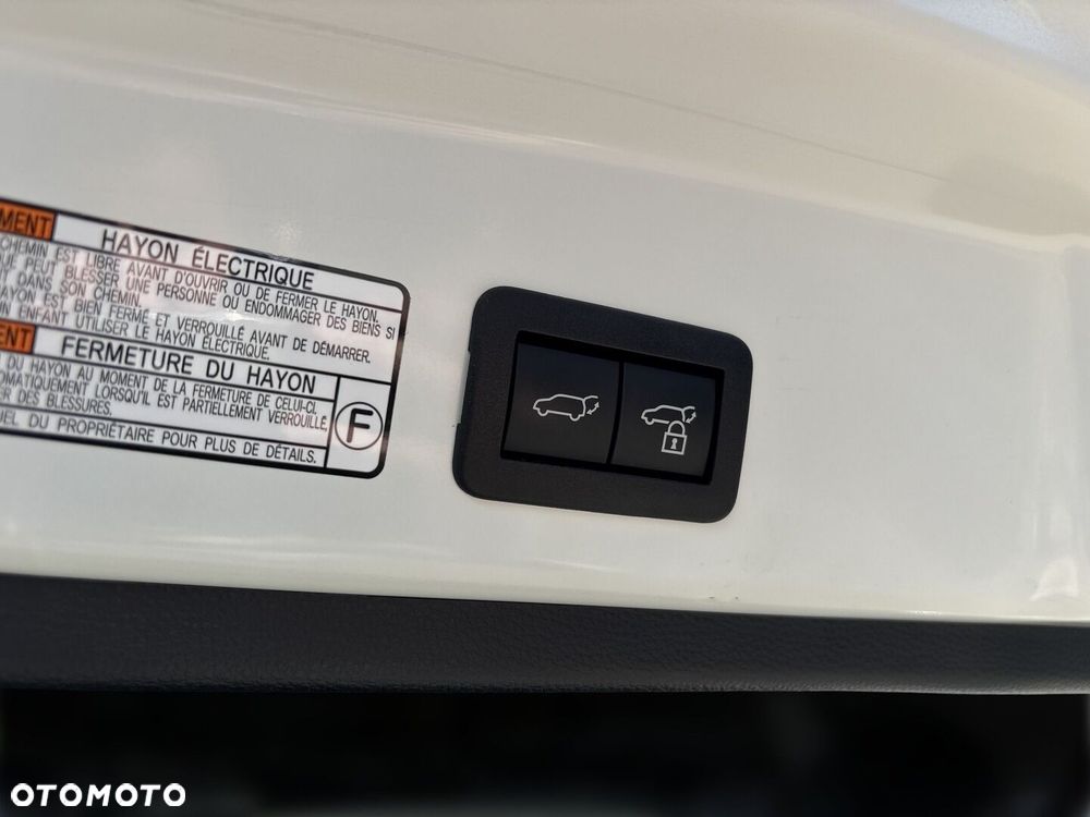 Toyota Corolla Cross - 36